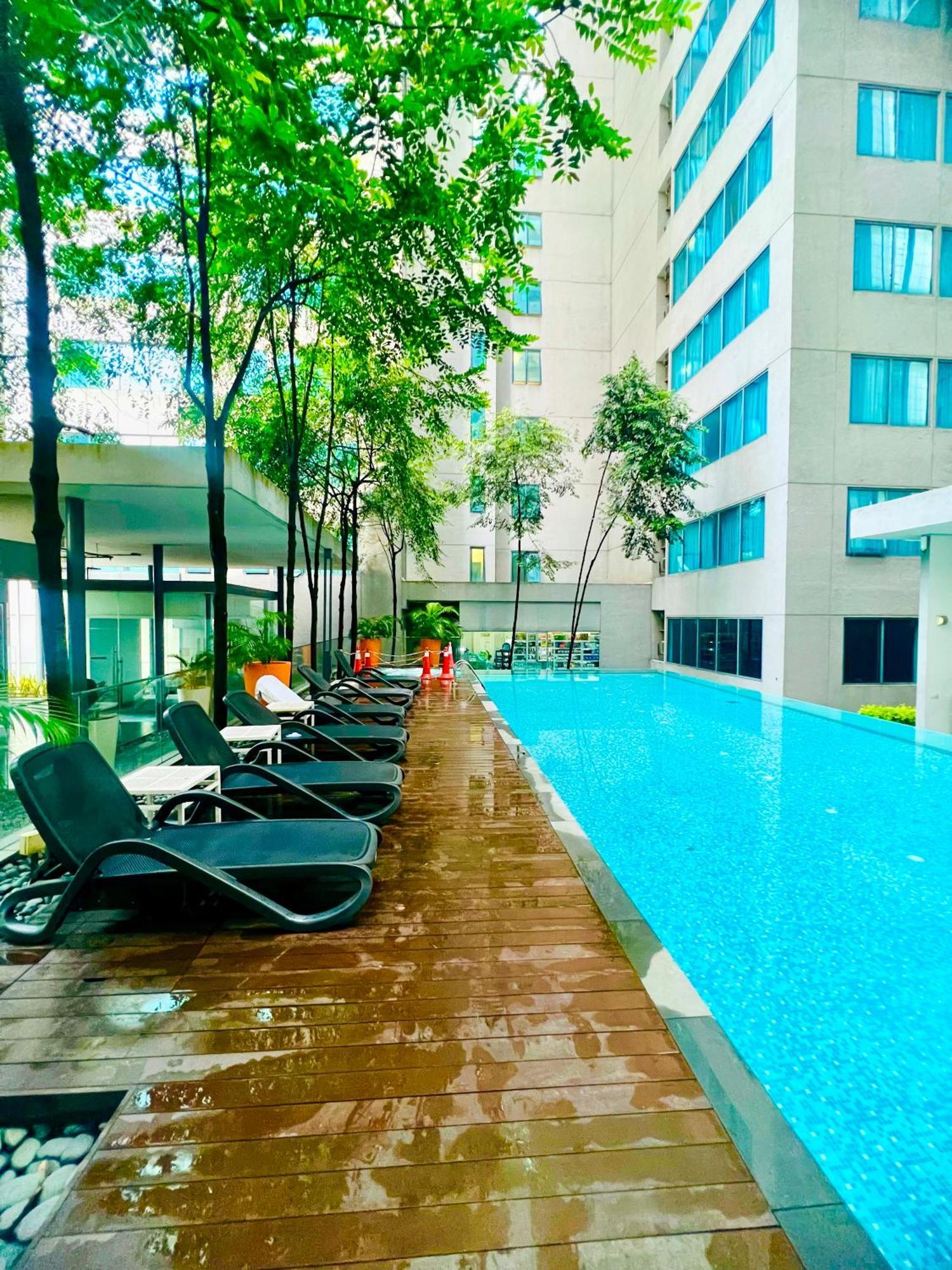 Summer Suites Klcc By Classy Куала-Лумпур Экстерьер фото